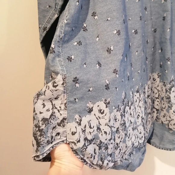 Free People Dottie Over You Chambray Button Up Floral and Plaid Blouse Medium - Picture 8 of 16